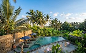 Dewi Kunti Resort